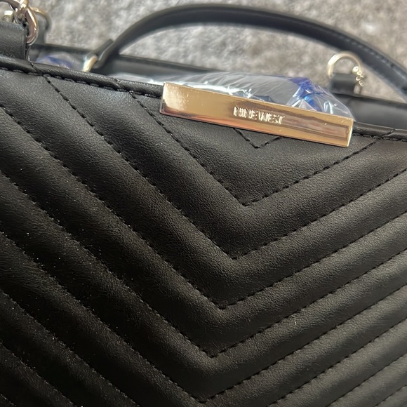 Multi pocket black Nine West handbag - Picture 2 of 10